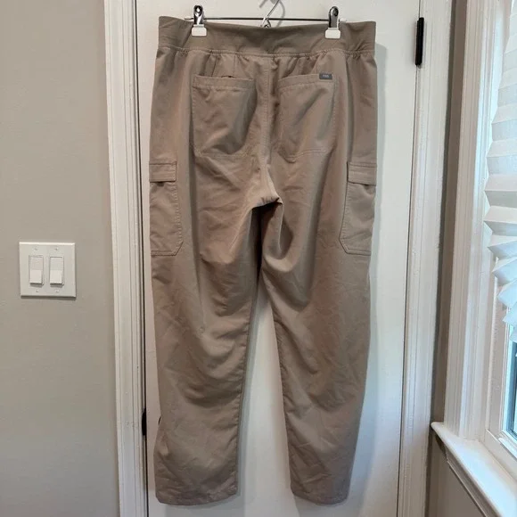 FIGS Technical Collection Cargo Scrub Pants Drawstring XXL - Picture 3 of 7
